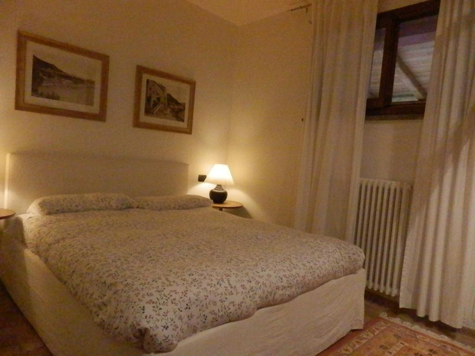 Bedroom 3, Residenza di Rocca Romana, Viterbo