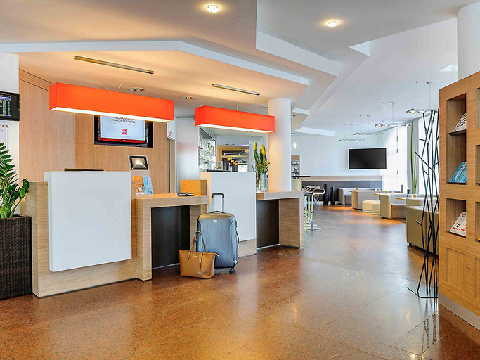 Public Area 3, B&B HOTEL München Schwabing, München