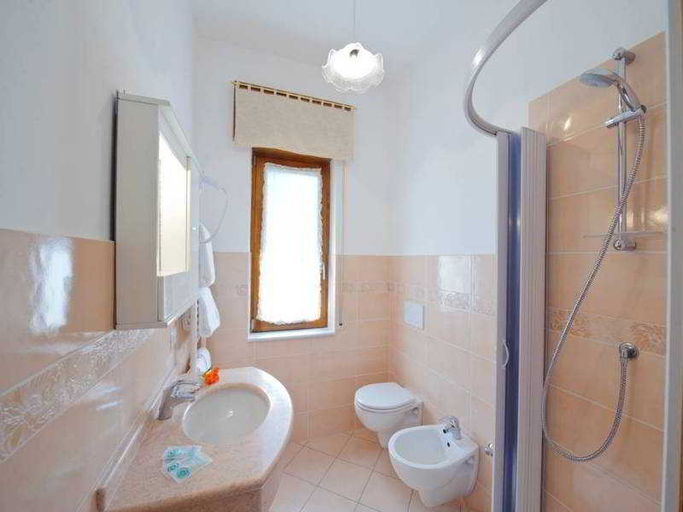 Bathroom 4, Haidihouse, Napoli