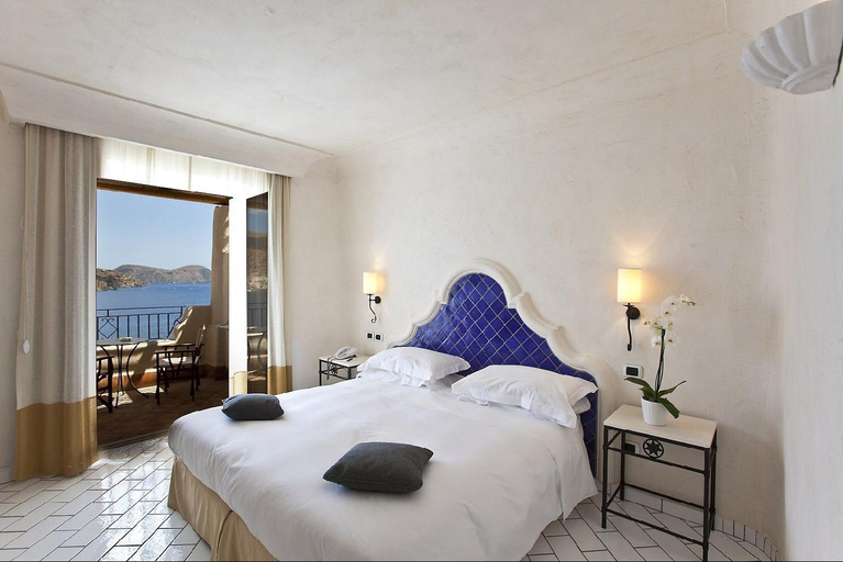 Bedroom 4, Therasia Resort Sea & Spa - The Leading Hotels Of , Messina