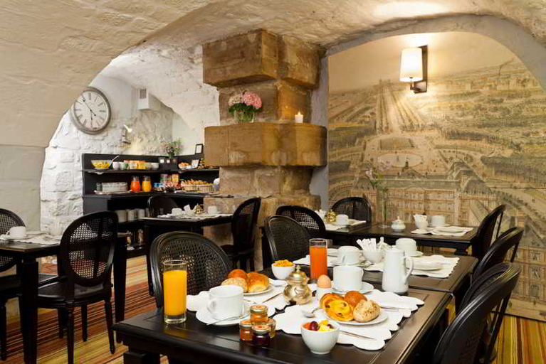 Food & Drinks 5, Hotel Fontaines Du Luxembourg, Paris