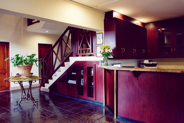 Public Area 2, The Edwardian, Ugu