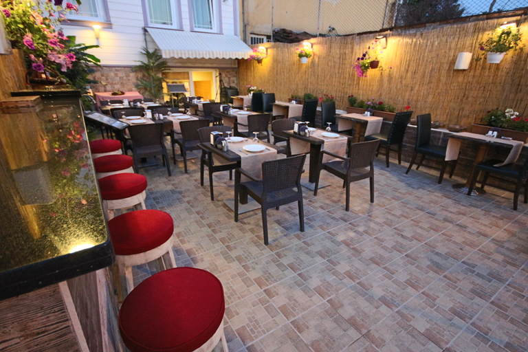 Food & Drinks 3, Sultanahmet Inn, Fatih
