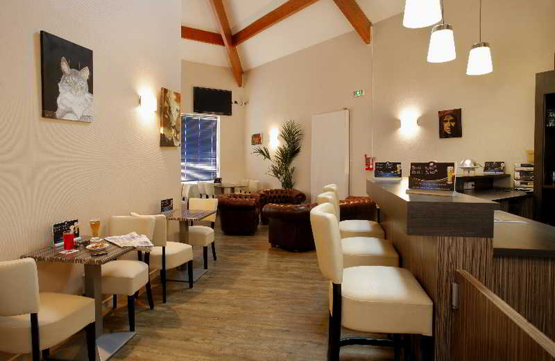 Public Area 2, The Originals City, Hôtel L'Acropole Saint-Etienne, Loire