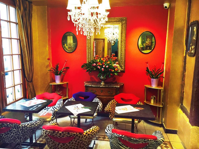 Public Area 3, Hotel Malar, Paris