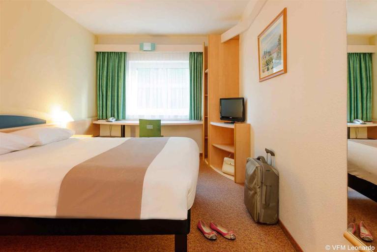 Bedroom 3, B&B HOTEL Fulda-Hbf, Fulda