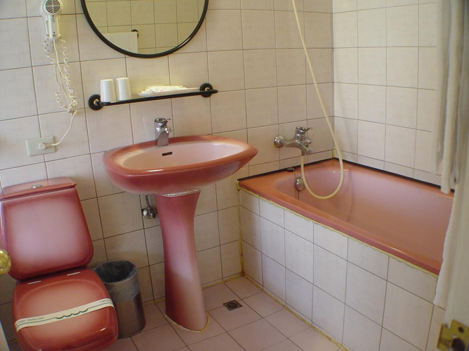 Bathroom, Hau Shuang Hotel, Taipei City