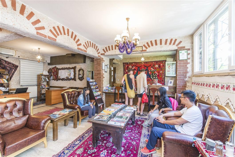 Public Area 4, Sultans Inn, Fatih