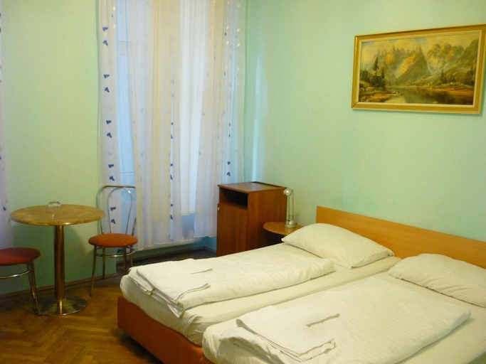Bedroom 5, Pension Vera, Wien