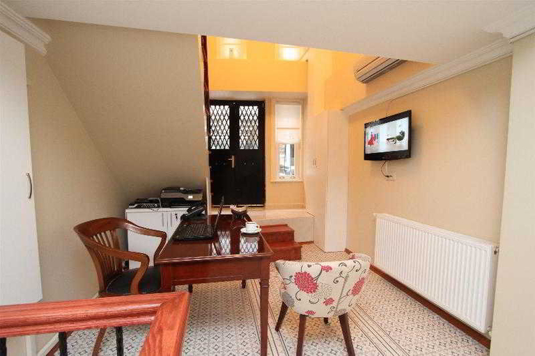 Public Area, Taksim Line Hotel, Beyoğlu