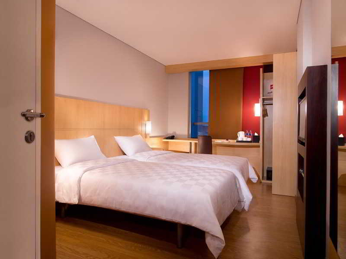 Bedroom 3, ibis Jakarta Senen, Central Jakarta