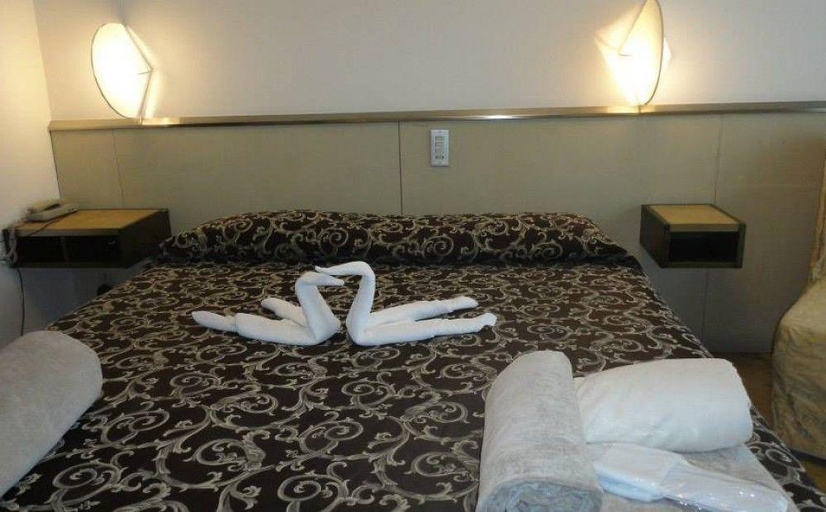Bedroom 4, Eurhotel, Rimini