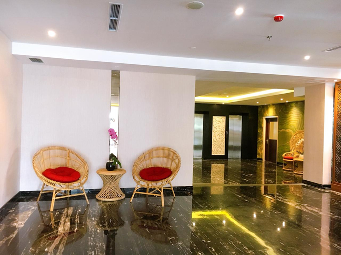 Public Area 5, Four Star by Trans Hotel, Denpasar