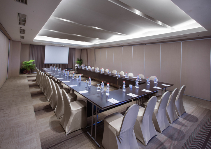 Business Facilities
