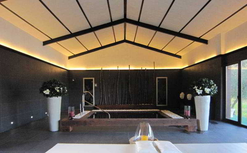 Public Area 2, Finca El Cortiñal, Cáceres