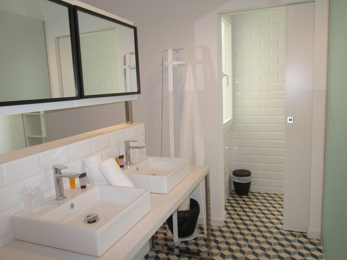 Bathroom 4, Vila de Premia hotel, Barcelona