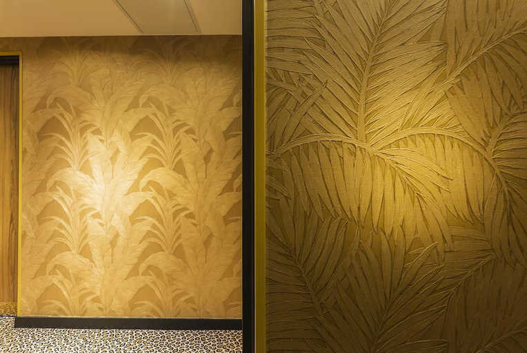 Public Area 3, Crystal Hôtel, Paris
