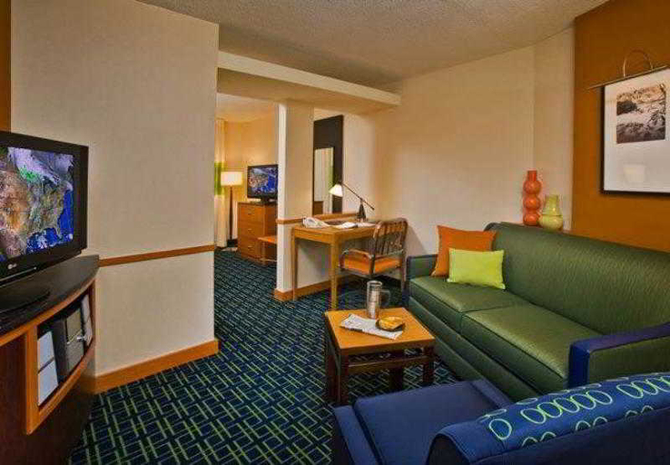 Exterior & Views 2, Fairfield Inn & Suites Weatherford, Parker