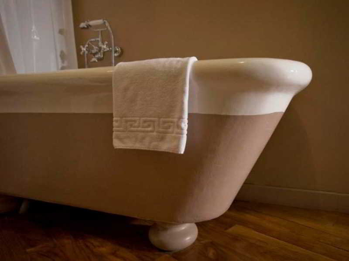 Bathroom, Mecenate Rooms, Roma