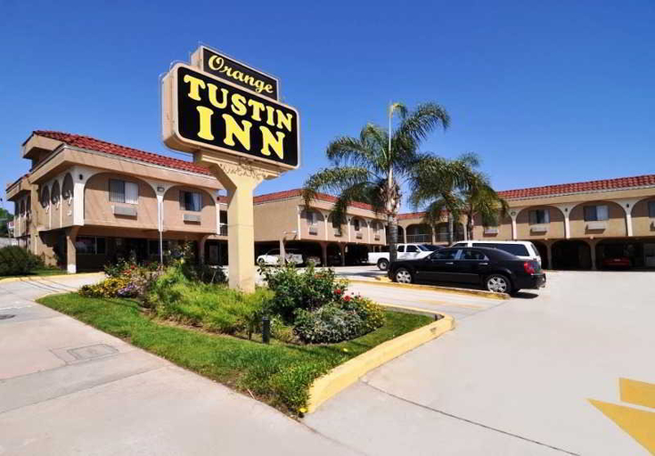 Public Area 1, Orange Tustin Inn, Orange