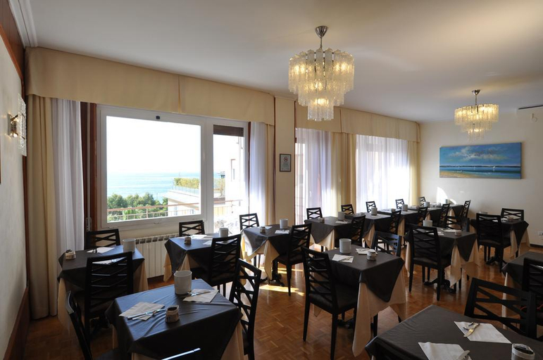 Food & Drinks 5, Hotel Sole Mare, Imperia