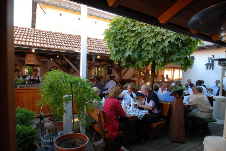 Public Area 2, Gasthaus Bonimeier, Altötting