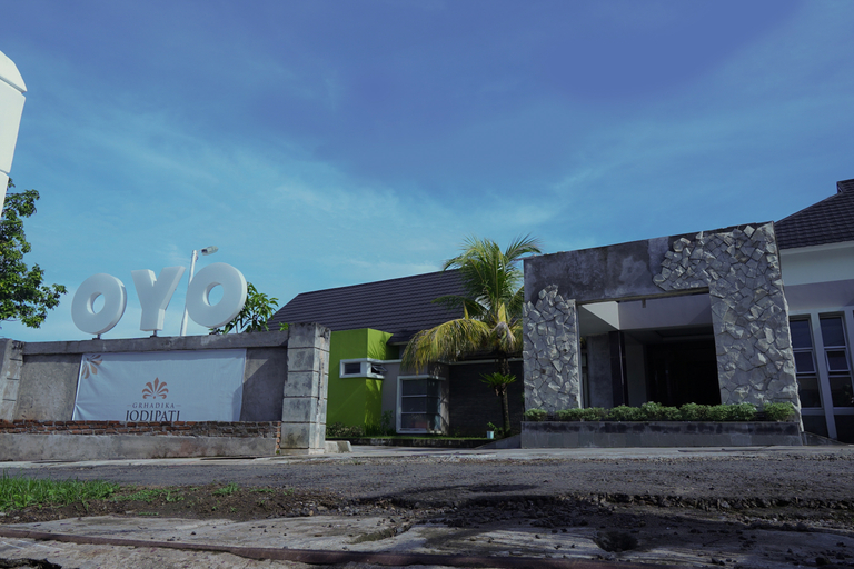 Exterior & Views 1, Oyo 680 Grhadika Jodipati Syariah, Bengkulu