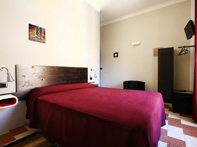 Bedroom 4, Old Kitchen B&B, Roma