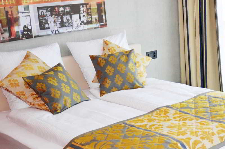 Bedroom 2, Hotel Swiss Star, Hinwil