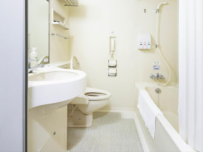 Bathroom, APA Hotel Tokyo Bay Makuhari, Chiba