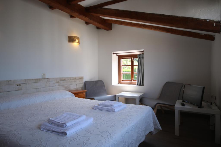 Bedroom 3, Complejo la Regalina, Asturias