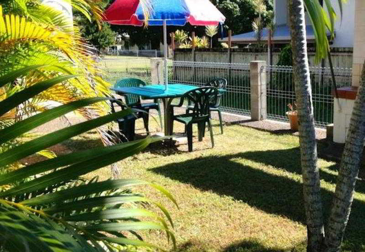 Others 5, Paradise Court Holiday Units, Whitsunday