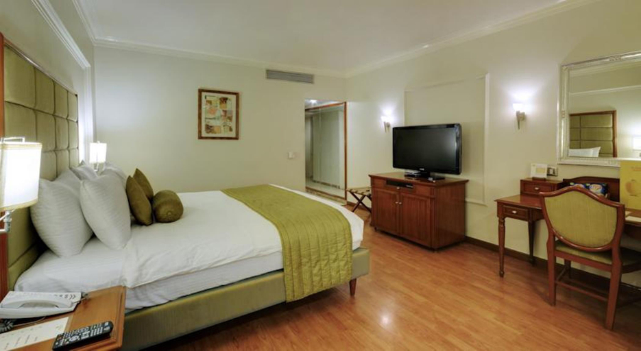 Bedroom 2, Lemon Tree Premier - The Atrium, Ahmadabad