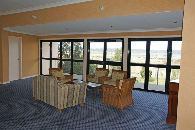 Public Area 4, Panorama Hotel St Helens, Break O'Day