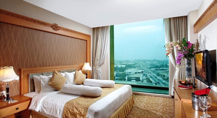 Exterior & Views 4, Grand Artos Hotel and Convention Magelang, Magelang