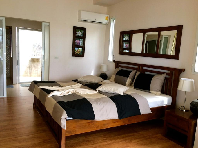 Bedroom 2, Koh Mak White Sand Beach, K. Ko Kut