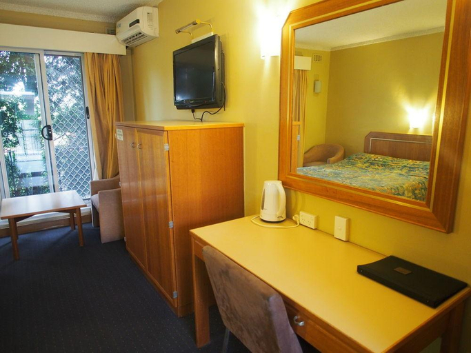 Bathroom 4, Killara Inn Sydney, Sydney