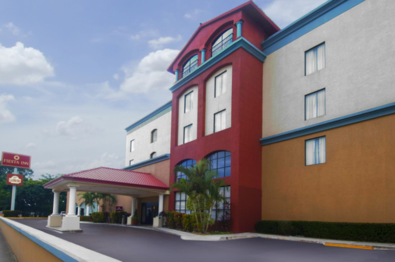 Exterior & Views 2, Fiesta Inn Poza Rica, Tihuatlán