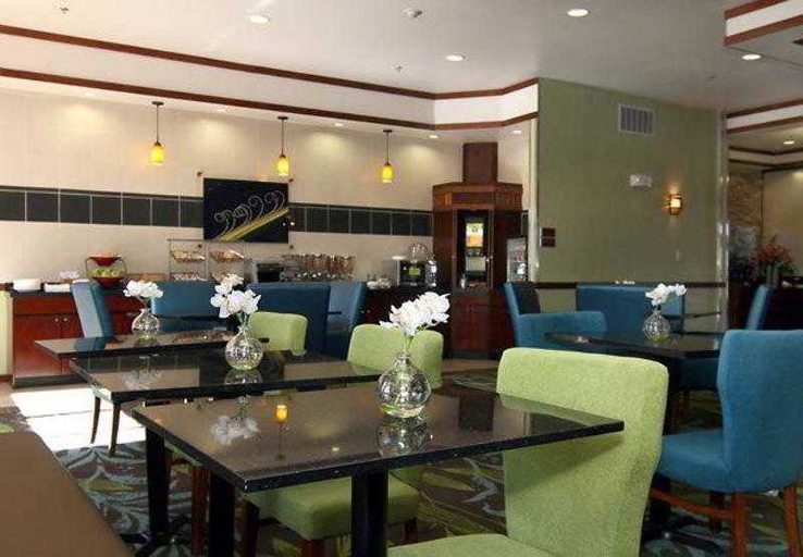 Food & Drinks 5, Fairfield Inn & Suites Alamogordo, Otero