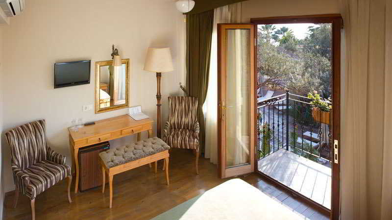 Bedroom 2, Palace Hotel Olive Odore, Ayvacık