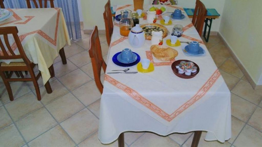 Food & Drinks, B&B Oliena, Nuoro