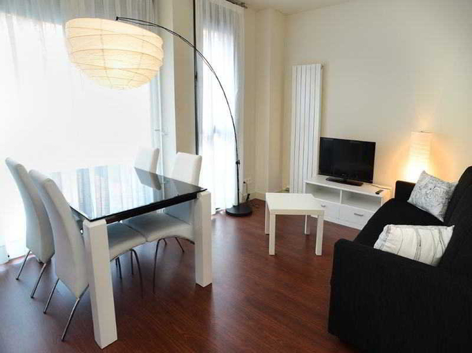 Bedroom 3, Enjoybcn Patio de Gala Apartments, Barcelona