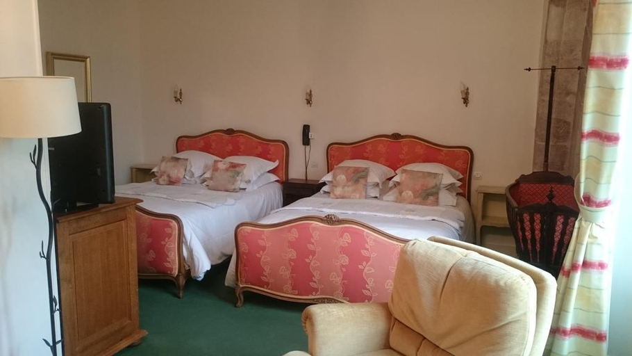 Bedroom 3, Le Chateau de Bricquebec, Manche