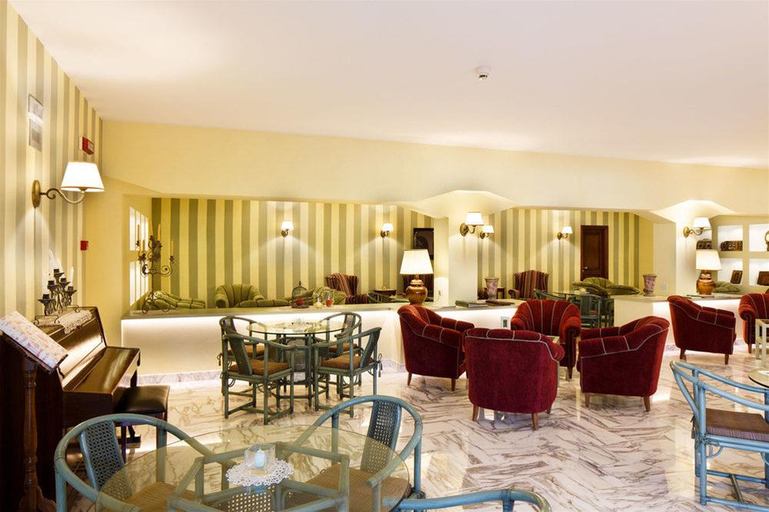 Public Area 3, Hotel Girasole, Napoli