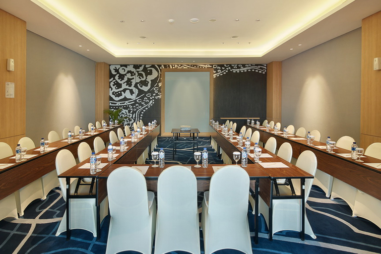 Business Facilities 5, Swiss-Belinn Saripetojo Solo, Solo