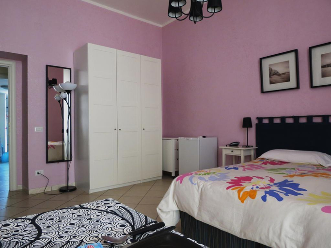 Bedroom 3, B&B Augusteo, Napoli