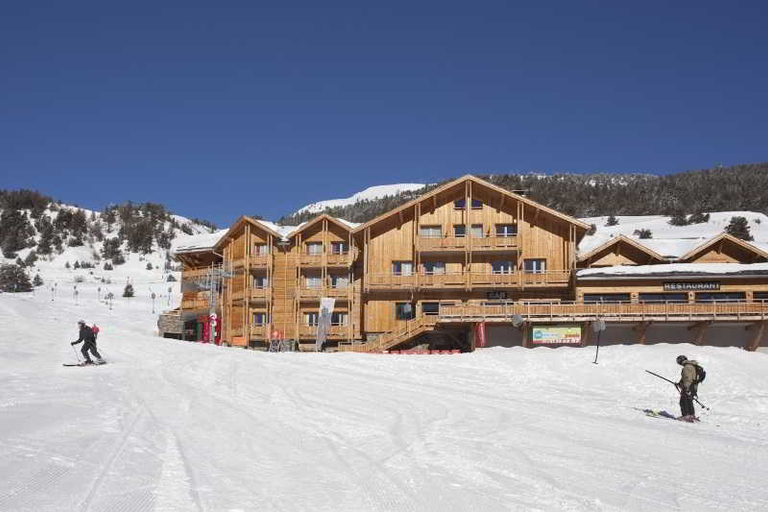 Exterior & Views 1, Anova Hotel & Spa, Hautes-Alpes