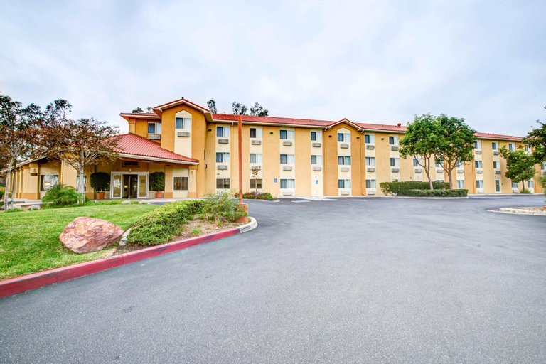 Comfort Inn Fontana, San Bernardino