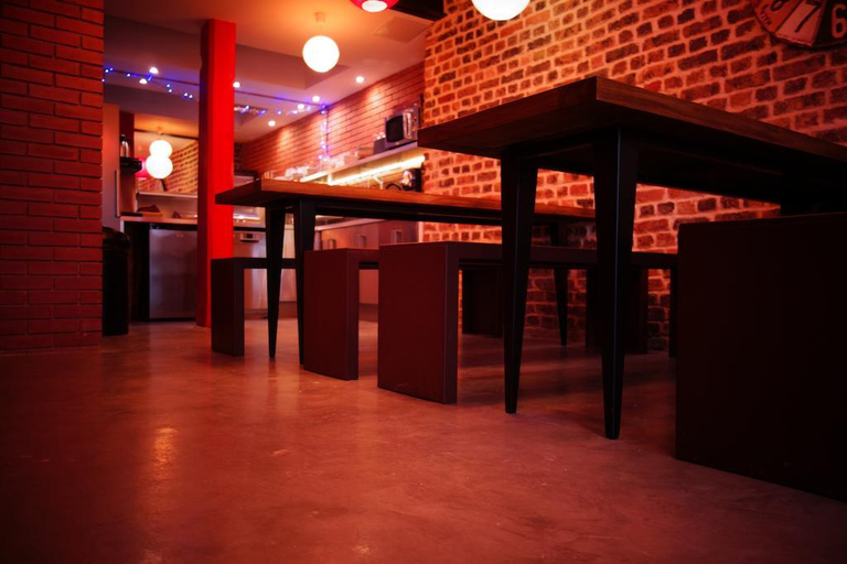 Public Area 3, Lucien, Paris