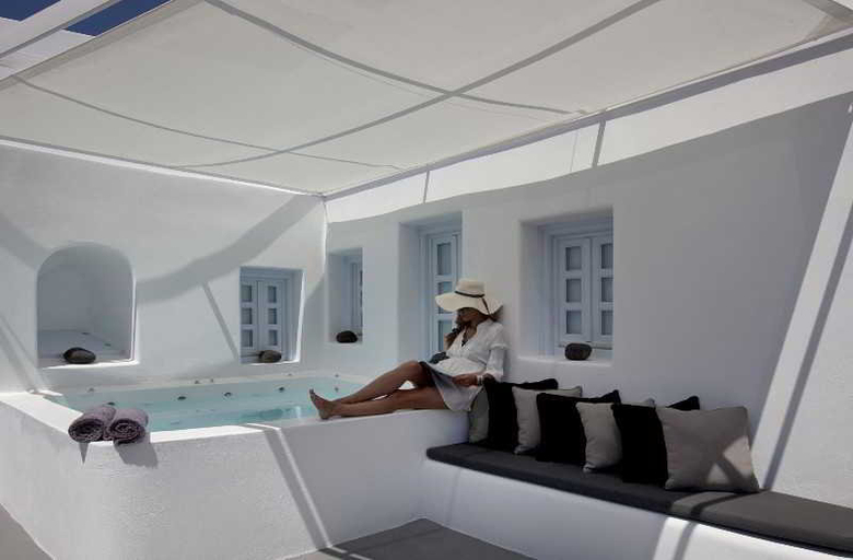 Public Area, Anemolia Villa, South Aegean